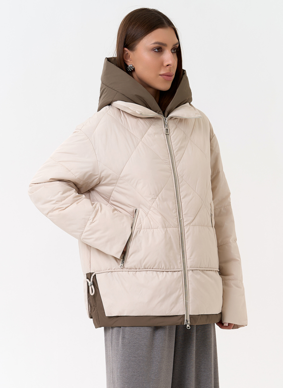 Женская куртка с контрастным капюшоном