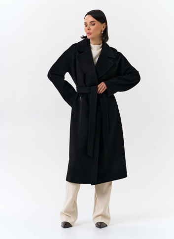 Женское пальто в черном цвете Женское пальто в черном цвете
