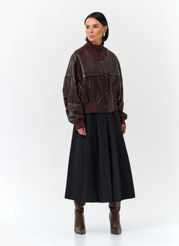 Женская куртка из натуральной кожи