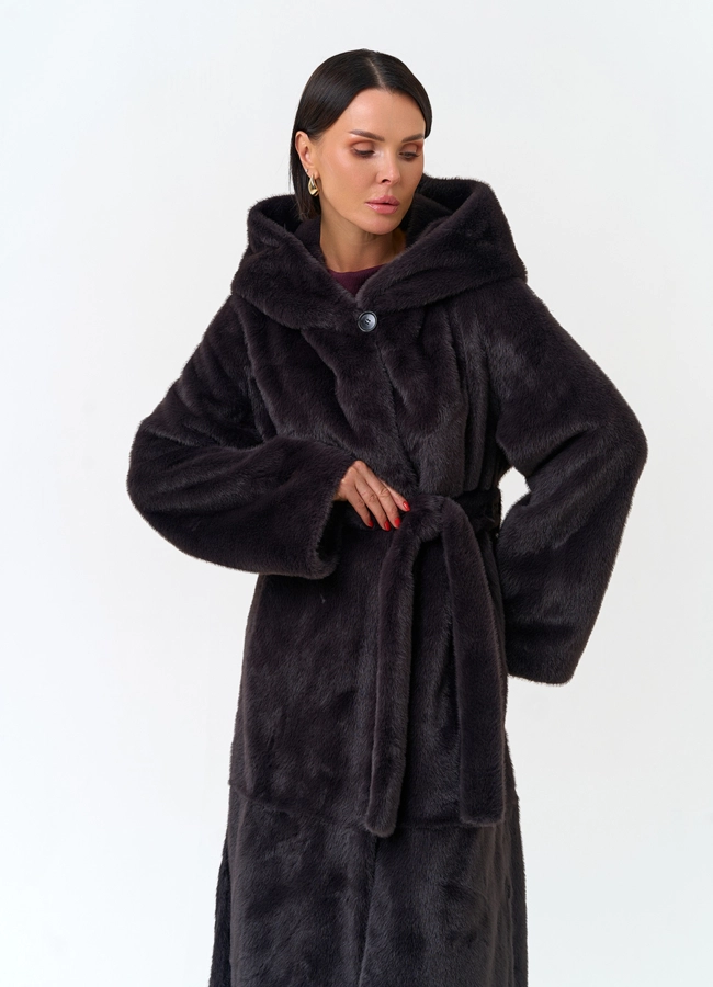 Женская шуба из эко меха с капюшоном модель № 33936 универмаг малина