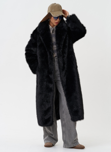 Длинное пальто из эко меха под песца Длинное пальто из эко меха под песца