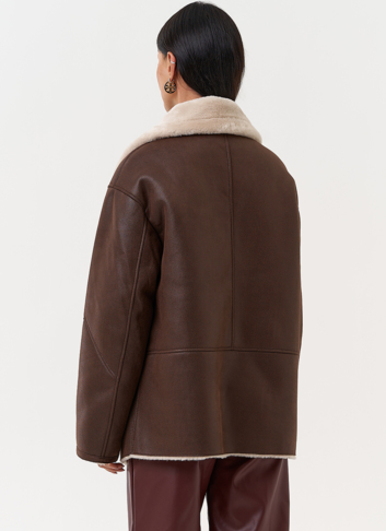 Женская дубленка из эко замши с воротником