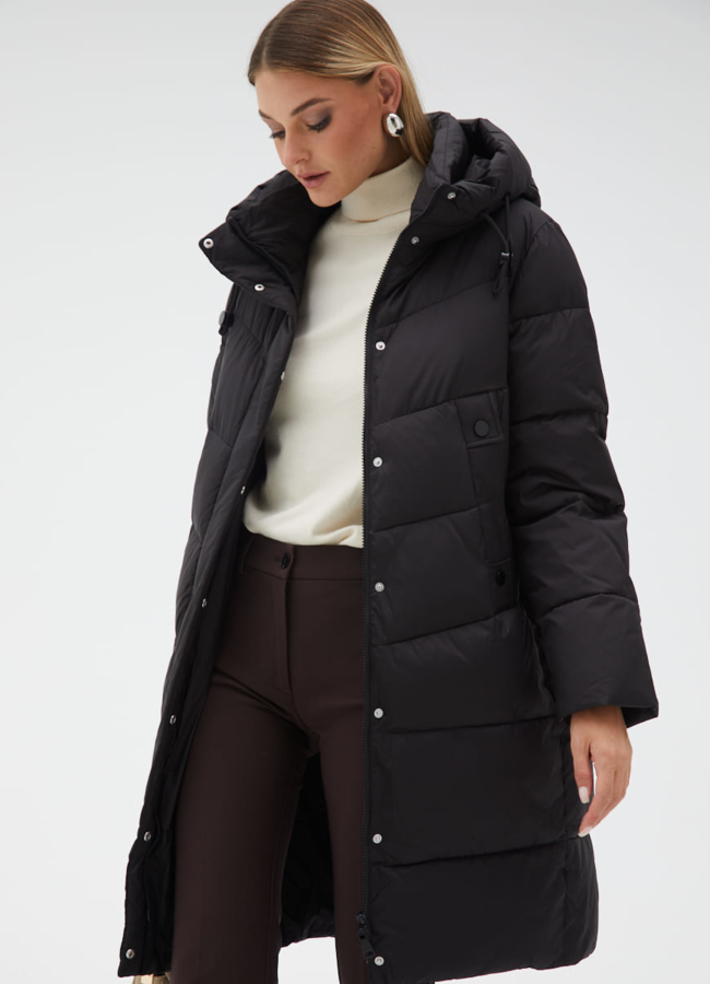 Женский пуховик с капюшоном модель № 31112 универмаг малина