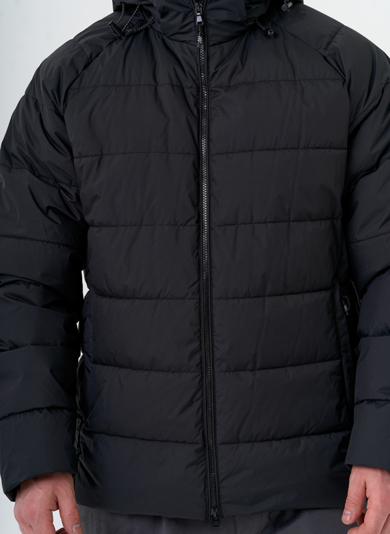 Мужской пуховик с капюшоном