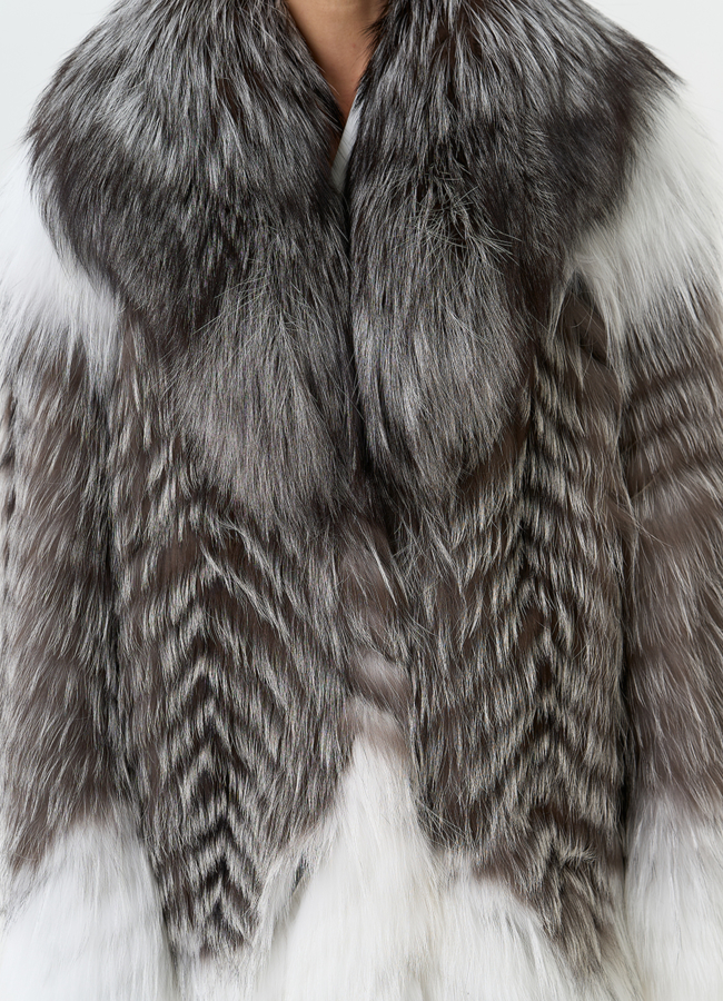 Шуба из меха чернобурой лисы модель № 32142 универмаг малина