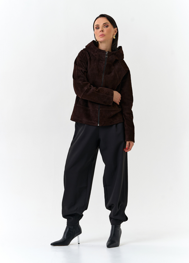 Женская куртка из натуральной замши с капюшоном модель № 32674 в кредит