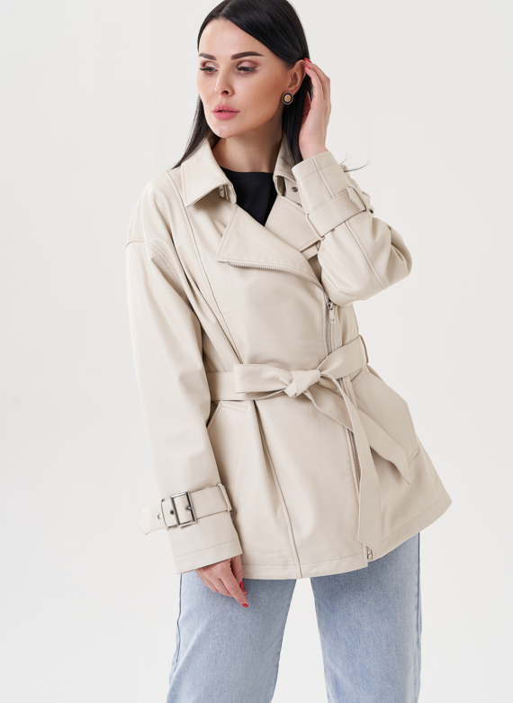 Женская куртка из натуральной кожи