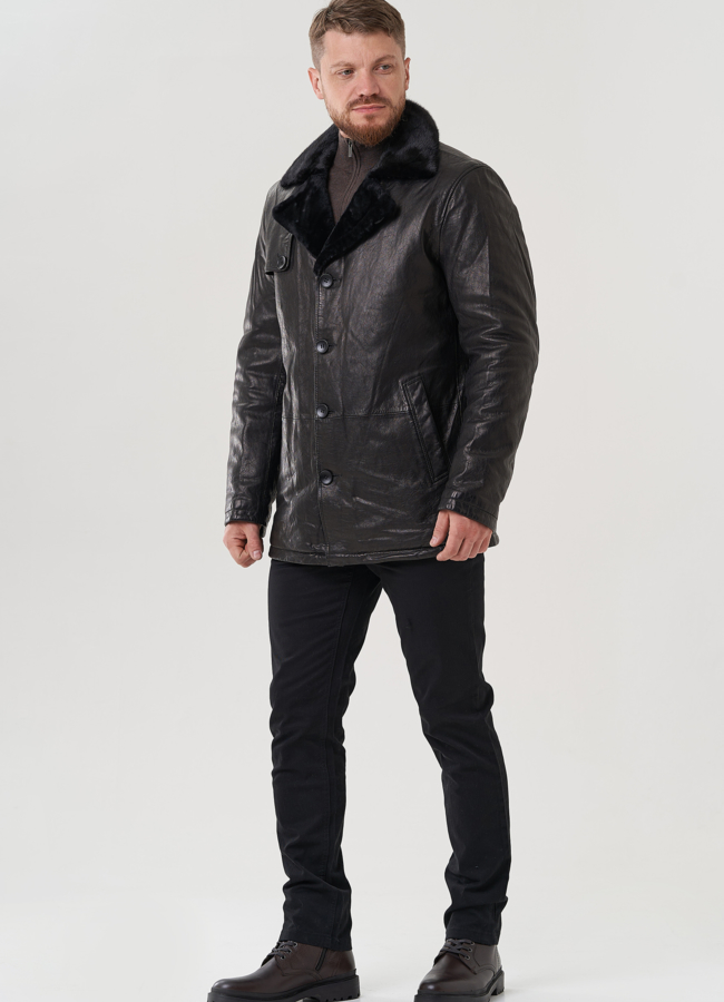 Мужская куртка из натуральной кожи черного цвета  модель № 82304 универмаг малина