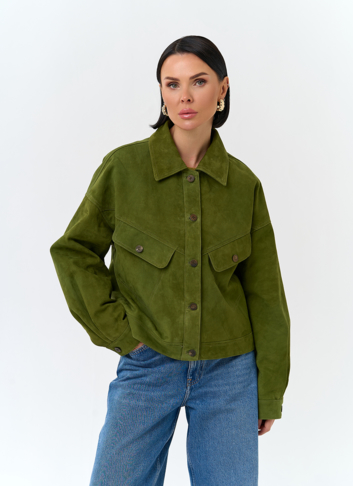 Женская куртка из натуральной замши зеленого цвета Женская куртка из натуральной замши зеленого цвета