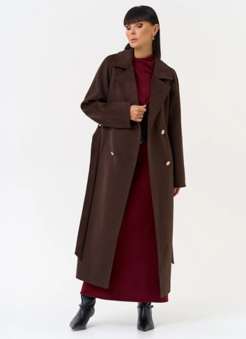 Женское пальто с акцентными пуговицами фото