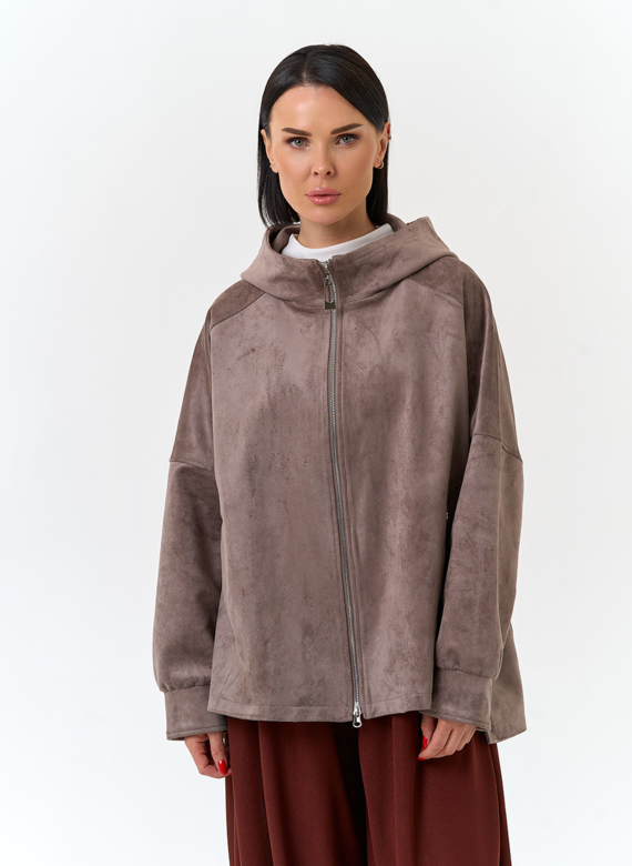 Женская куртка из эко замши с капюшоном