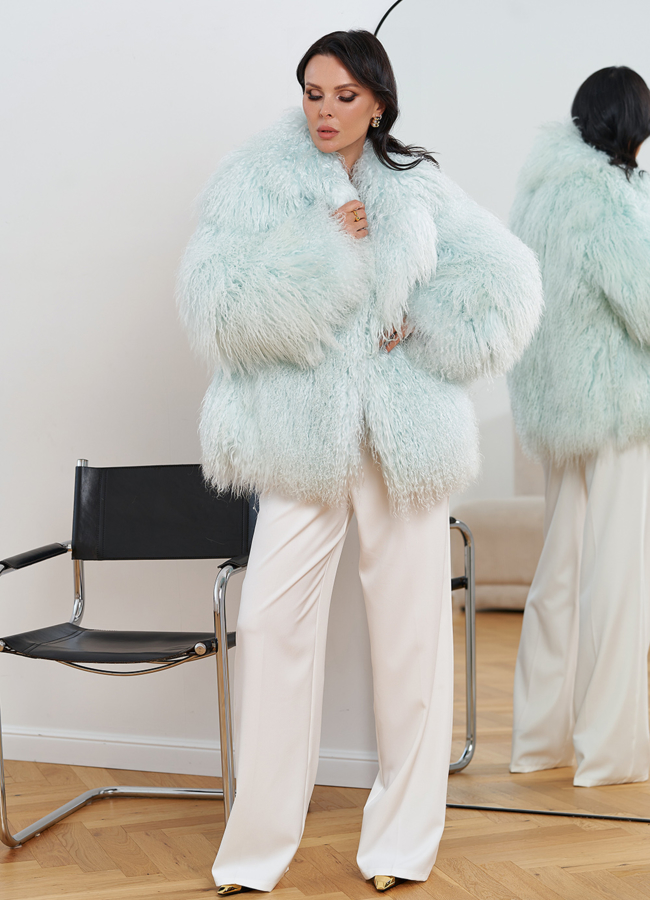 Женская шуба из меха ламы модель № 31040 универмаг малина