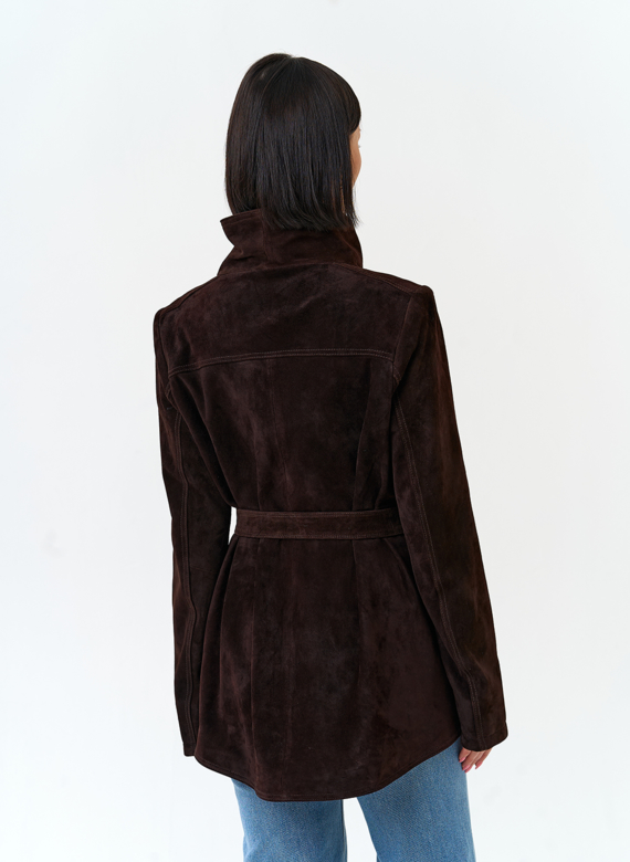 Женская куртка из натуральной замши с поясом