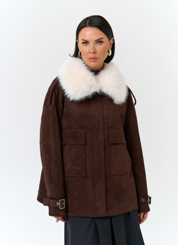 Женская куртка из эко замши с отделкой из эко меха Женская куртка из эко замши с отделкой из эко меха