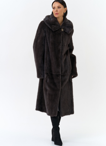 Женская шуба из меха норки  капюшоном