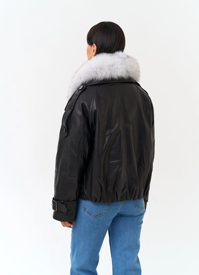 фото Женский кожаный пуховик с воротником из песца модель № 34202