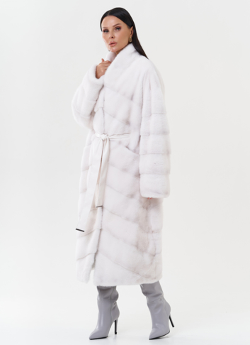 Шуба из меха норки с воротником шаль