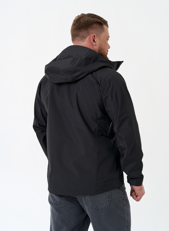 Мужская ветровка черного цвета