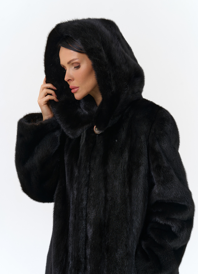 Шуба из норки в цвете махагон модель № 26126 универмаг малина