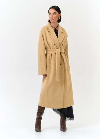 Женское пальто с поясом Женское пальто с поясом