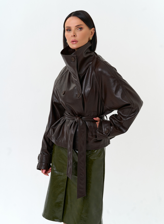 Женская куртка из эко кожи с поясом