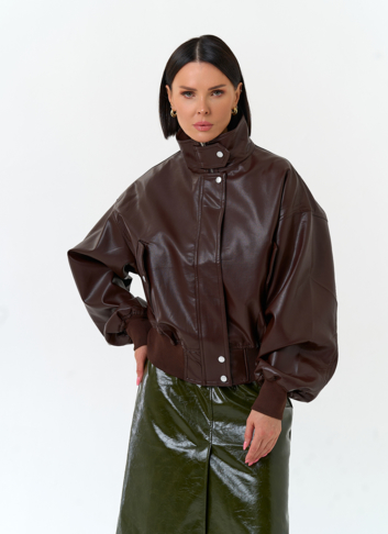 Женская куртка бомбер из эко кожи